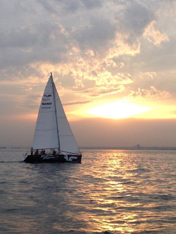 İyi bayramlar :)) Denizden sevgilerle ;))