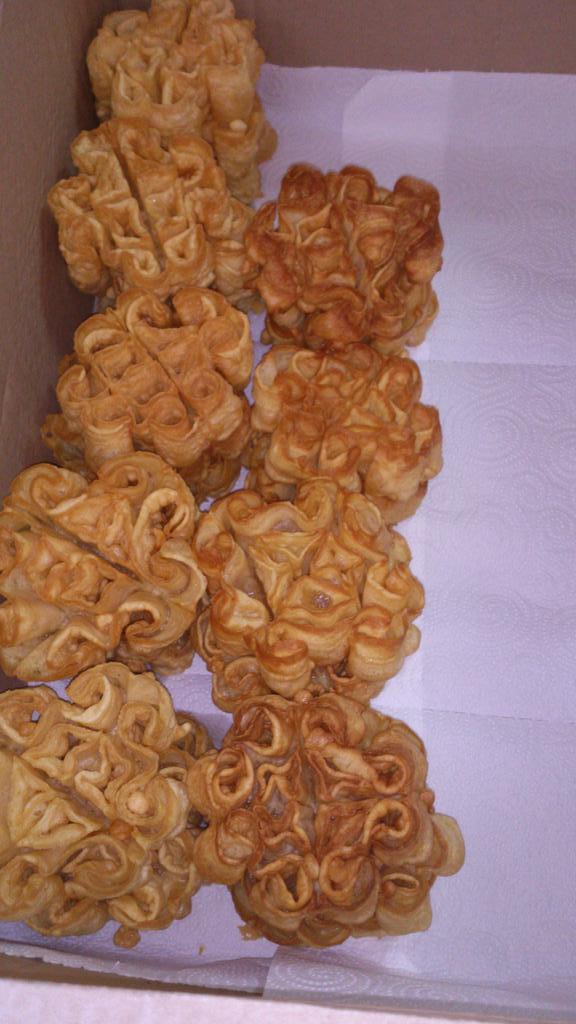 Falla82's tweet image. Una de flores murcianicas jejejje