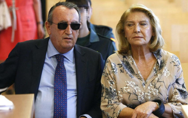 elconfidencial's tweet photo. #NoTeLoPierdas: ¿Quién dijo que los corruptos no van la cárcel? http://t.co/l90lYJ8kzE http://t.co/OuMNSBgDcE