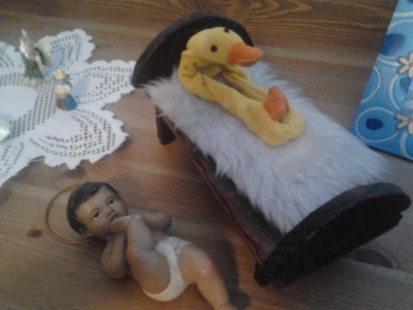 PatoFilosofico's tweet photo. Jesus, los invitados a la mejor cama. Tu al patosuelo xd http://t.co/tzSpF9X5X8