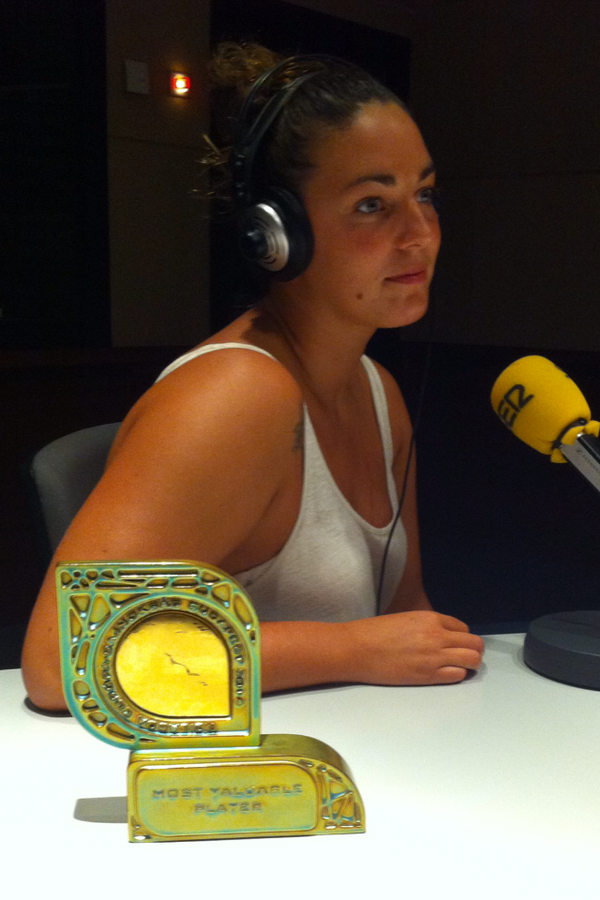 QueThiJugues's tweet photo. La MVP de l'Europeu de #Budapest2014, @Maica_GG, a @LaGraderia de @SERCatalunya http://t.co/sj9G7Yos7g