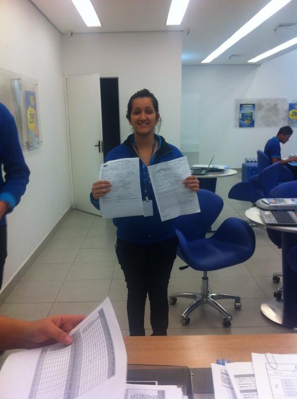debora_tim_'s tweet photo. @gracitim @grasi_tim #semanadodescontrole Victoria de Maua concorrendo ao iPhone 2 controles http://t.co/64jSo4UXwL
