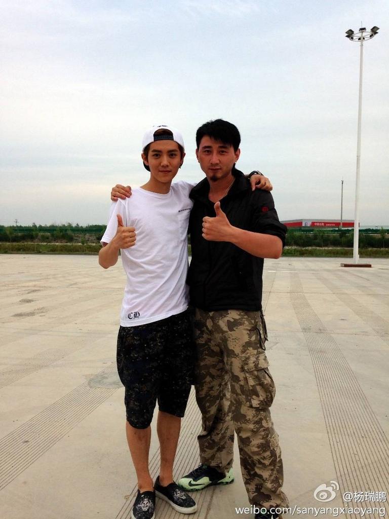 BtpCuLjCcAAyr_S.jpg:large