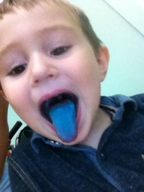 11Noakes's tweet photo. #littlebro #tweet99 http://t.co/5yyrdzgf4C