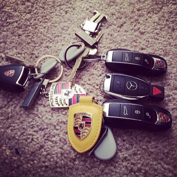 PorschePics™ tweet media