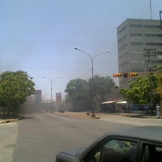 arbstaking's tweet photo. #28JL Reportan protestatas en cumana de familiares privados de libertad los cuales les quitaron privilegios. http://t.co/pc6ZKn2jY5