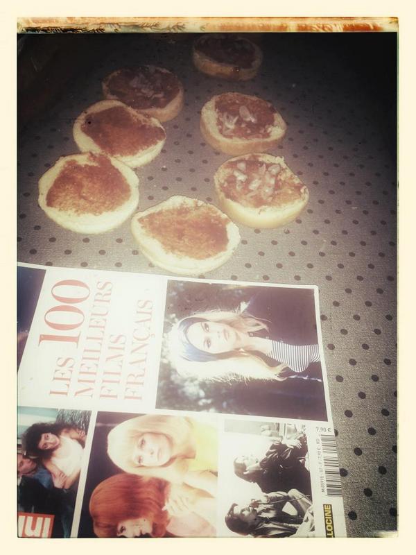 CabanillasMarie's tweet photo. Hamburgers maison et les 100 meilleurs films français selon les Inrocks http://t.co/c6j26dWge7