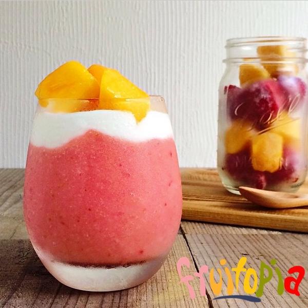 YayFruitopia's tweet photo. NEW: Strawberry Peach smoothie! Try this smoothie on Wednesday! http://t.co/rjI28Em74n