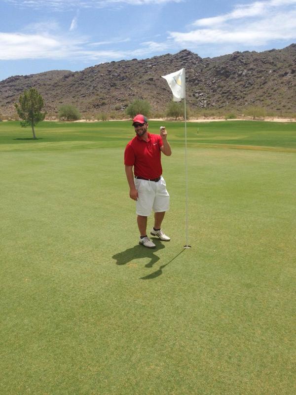 owlexw92's tweet photo. Eagled from 140 yds yesterday. #eagle #golf @Vistalgolf http://t.co/Rlw67tE6Dg