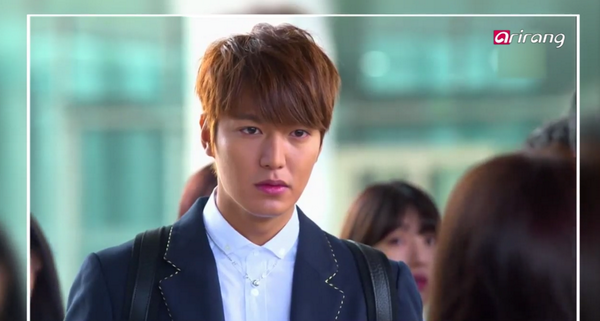 Syaidmarwasadah's tweet photo. "@Viki: What are the top 5 Top 5 Most Loved #KoreanDramas? >>> http://t.co/hXO06deaLn http://t.co/pcwVtDAK7O"