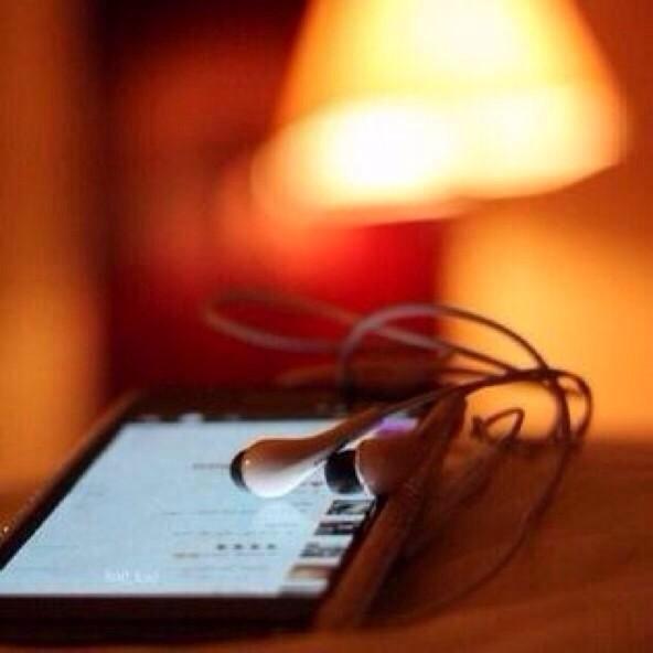 ma3al3alm's tweet photo. خلك اول صوت 
    يعايدني فِ صباح العيد ❤️ http://t.co/aDfyqb8iIz