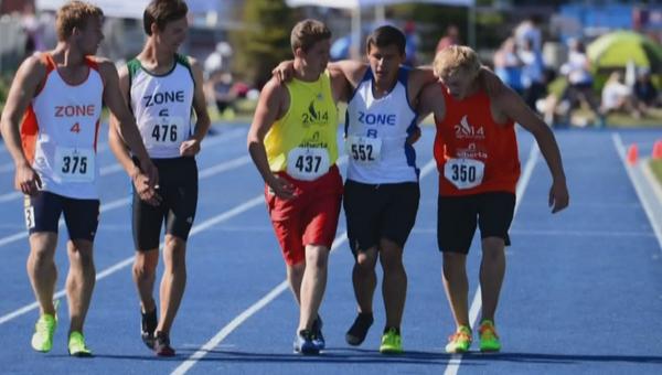 GOTTA SEE IT: <a href="/SummerGames2014/">Summer Games</a> athletes rush to help competitor after injury  bit.ly/1rTsYjn <a href="/GlobalParker/">Global Parker</a>