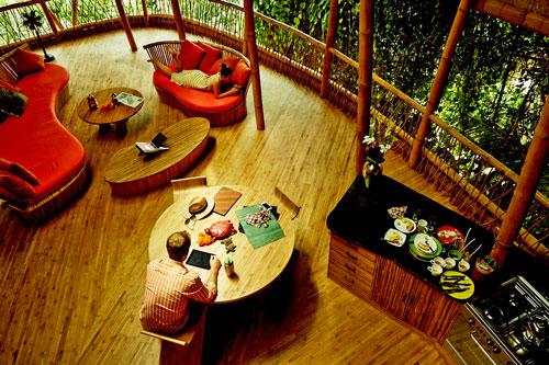 10 tips to make business travel less boring: ow.ly/zG3G7