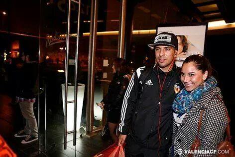 HannahLoubna's tweet photo. @Sousou_Officiel  3idek mubarak ;) :) http://t.co/5d6MtHxw7K