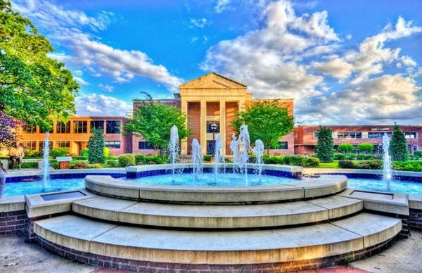 HunterHoagland's tweet image. Officially accepted to this beautiful place for the fall of 2015. #HardingUniversity