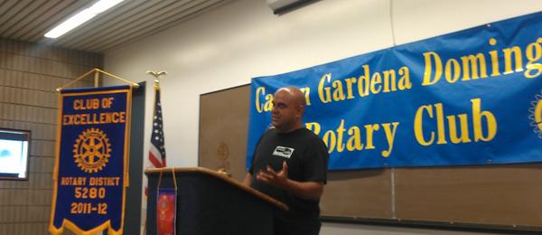 SolesforLife's tweet photo. Gilbert presenting Gardena Carson Dominguez @rotary http://t.co/7hJMPf9OR6 http://t.co/AodFVeyMUq