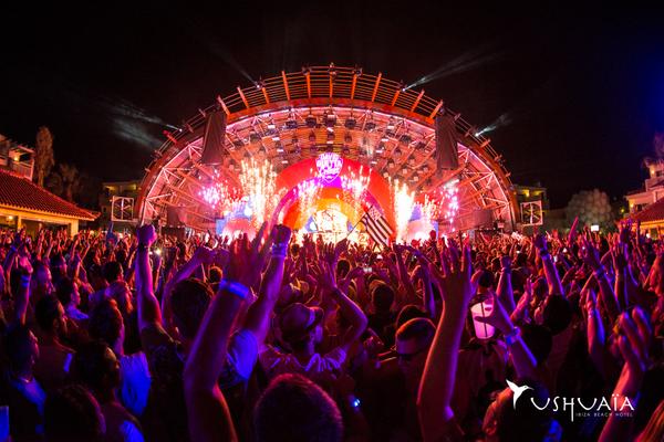 ushuaiaibiza's tweet image. Thank you for making @davidguetta amazing. See you Monday August 4th @ushuaiaibiza. Tickets at bit.ly/1o2vLkb