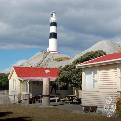 capecampbell's tweet photo. Home sweet home.. No need for tents here! http://t.co/GYvnO5r8I6