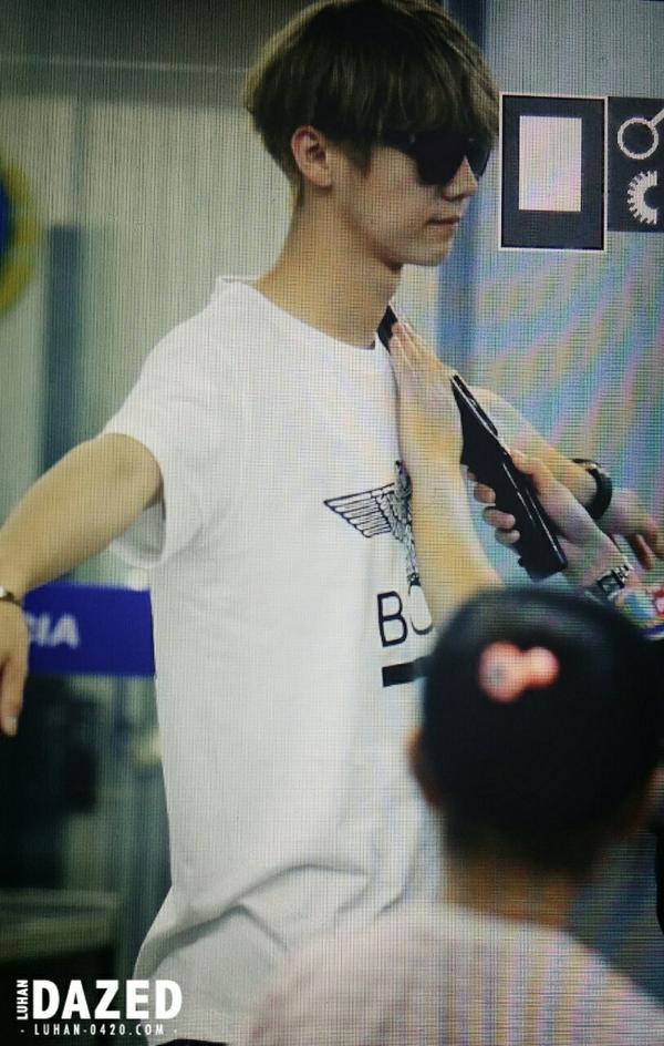 [PREVIEW] 140729 Beijing & Gimpo Airport [104P] Btqtg0DCEAE6JXC