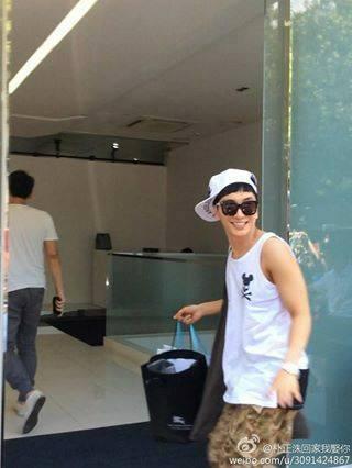 eunhae_99's tweet photo. #WelcomeBackParkJungsoo #Leeteuk  waiting for suju comeback http://t.co/ZJ9uSBKaEi