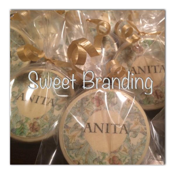 SweetBranding's tweet photo. Medallones de chocolate personalizado escríbenos sweetbranding@hotmail.com #quito #uio #ecuador  Branding corporativo http://t.co/67sGYxWk47