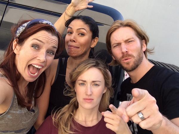 Annie Wersching tweet media