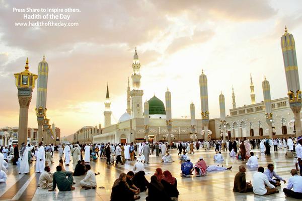 Hadithoftheday's tweet photo. Madinah - a beautiful place to celebrate Eid. InshaAllah one day... http://t.co/VN2YGWB9Lf