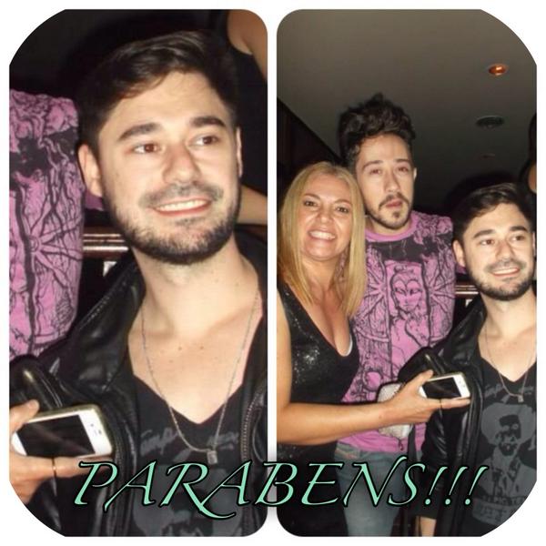 ieievera's tweet image. #InstaFramePlus @renatogil PARABENS PELA PESSOA INCRÍVEL QUE VC E RENATINHO👏😄🎈🎊🎈🎉🍰 BEIJOS