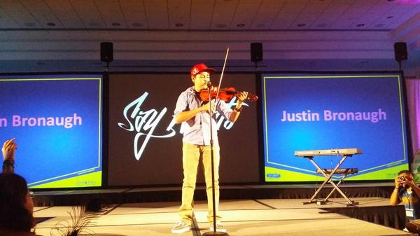 XOut_C's tweet photo. Justin Our very talented X FACTOR @txsaywhat #saywhatconf http://t.co/vJUmvGwDYq