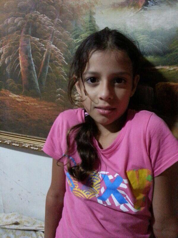 CelsoGamboaCR's tweet photo. MENOR DESAPARECIDA: Génesis Lucía Ortiz Mora 10 años con uniforme con pantalón. PAVAS favor RT URGE http://t.co/8PtWUsjGvp