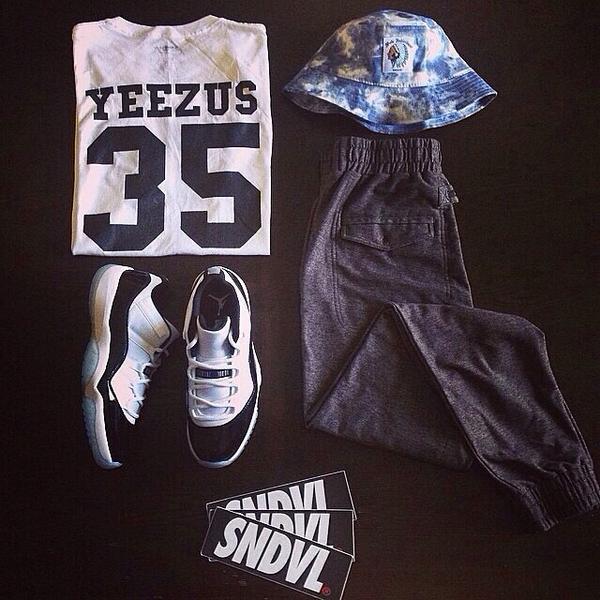 soleindividual's tweet photo. SNDVL type of day...

#OutfitGrid @outfitgrid | http://t.co/sqFW7GREmj http://t.co/3HkquOEviw