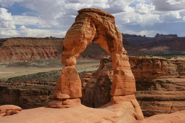 The Stunning Delicate Arch, Utah #travel
