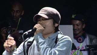 humanbeatboxabc's tweet photo. 【妖怪うらに洗い】
日本人で唯一世界大会のBest16の舞台に立った人物。自国の大会でも2度の優勝経験をもつ。��ートボクサーとは思えない程の歌唱力と独特なスタイルで観客を魅了する。 http://t.co/Y4tHEWgqoT