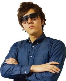 humanbeatboxabc's tweet photo. 【HIKAKIN】
2010年にYouTubeに公開した動画がYouTubeにおける日本国内月間アクセス1位を記録する。エアロスミスとビートボックスで共演し、世界的に一躍有名となった。現在はYouTuberとして活動中。 http://t.co/LRscmX4XQX