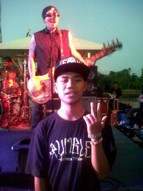 With <a href="/baliekarock/">Jon Eka Rock</a>