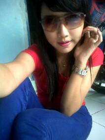 ratih_top's tweet photo. Me :) #realava #realpict #retweet http://t.co/EaRgPHzjae