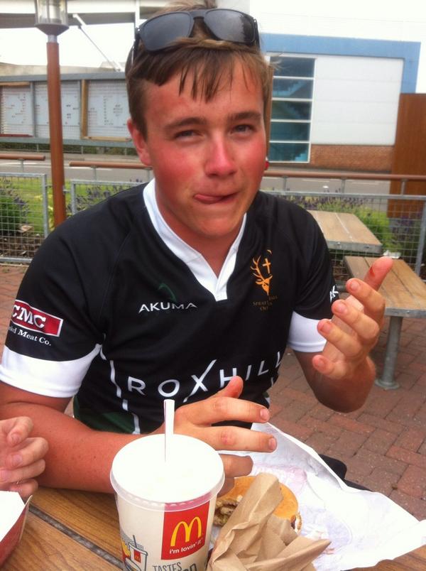 Old_Stags's tweet photo. @LukeEDavenport @t0mmyk1 @BarrowRF yes he did! http://t.co/loAyilAH2E
