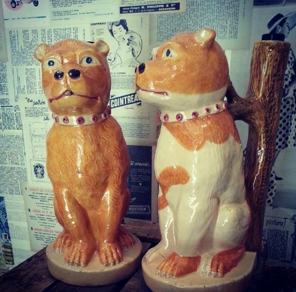 lotenumero13's tweet photo. Licoreras de cerámica, con uma altura de 35 cm. #menaje #vintage #malasaña http://t.co/1bbLiCCGsb