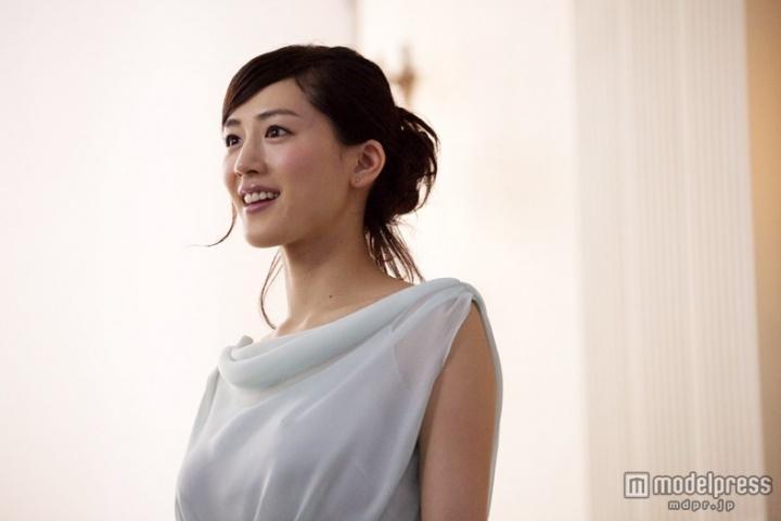 S H O T A Twitterissa 柔軟剤のcmとか似合いそうだなぁって思ってたら本当になった しかもめっちゃかわいい 綾瀬はるか レノアハピネス Cm Http T Co Pfxzuwp8kh S H O T A Twitterissa 柔軟剤のcmとか似合いそうだなぁって思ってたら本当になった しかもめっちゃかわいい 綾瀬はるか レノアハピネス Cm Http T Co Pfxzuwp8kh