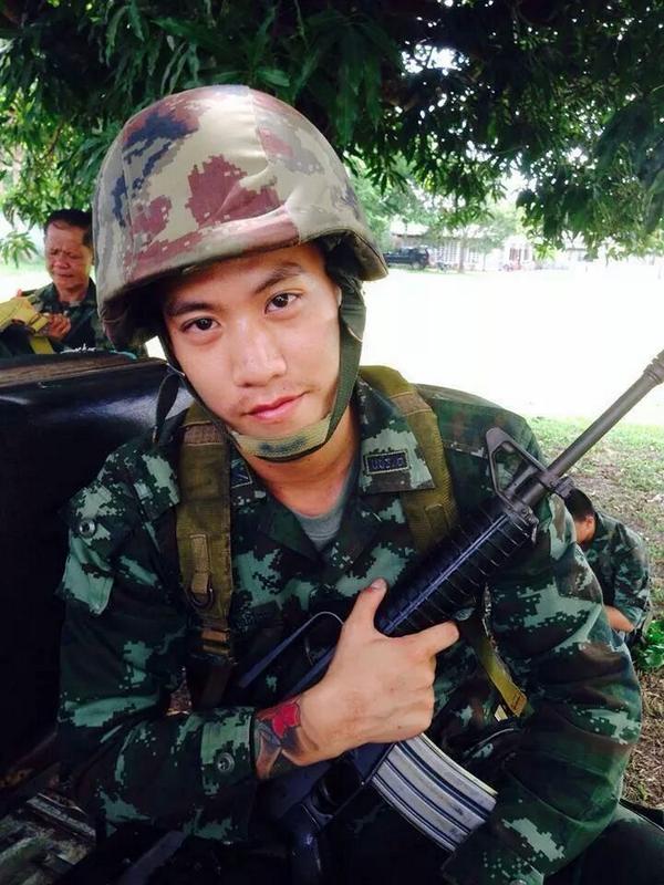 thaisoldier_'s tweet photo. บอส ค่ายสมเด็จเอกาทศรส http://t.co/jnob62PAv5