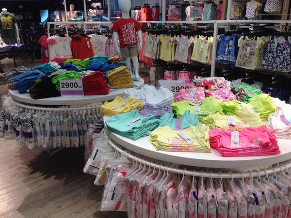 bagshaw2112's tweet photo. Great F&F shop in Yerevan.Some of the best standards and availability I have seen. Great customer feedback #globalF&F http://t.co/kTwpt515WA