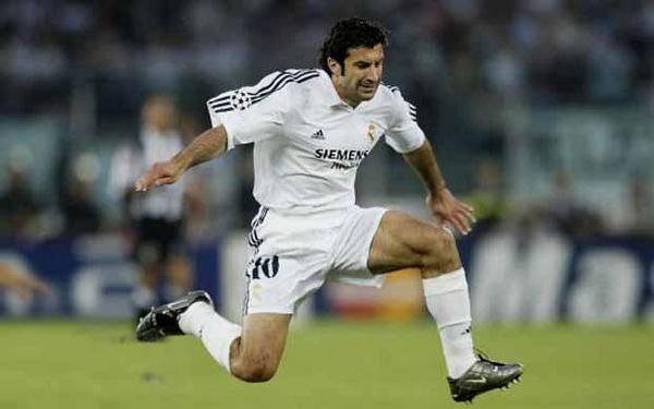 PenicheAlberto's tweet photo. Todos se han pagado solos, excepto Kaká.. “Real Madrid's most expensive players.

Top 10 - http://t.co/9XEimugPW6

. http://t.co/JCF8sAKMEa”
