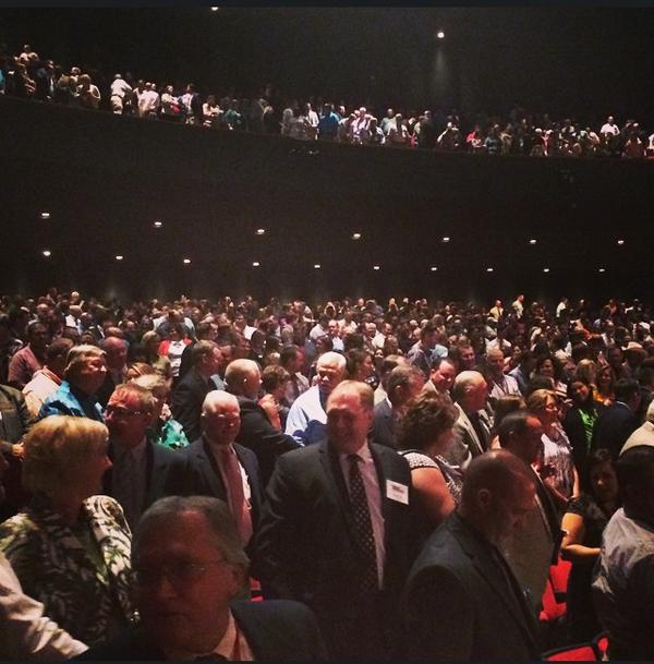 AgTeachersAssoc's tweet photo. The first general session of the 2014 VATAT Professional Development Conference has begun! http://t.co/ink5ZDLDjw