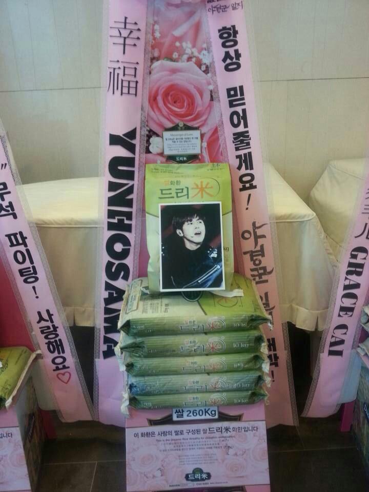 BttCzQsCMAEbCs-.jpg:large