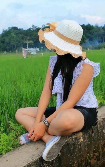 RisMadrid's tweet photo. Suasana di persawahan bikin hati tenang ^_^ http://t.co/sbNIc3Ivet