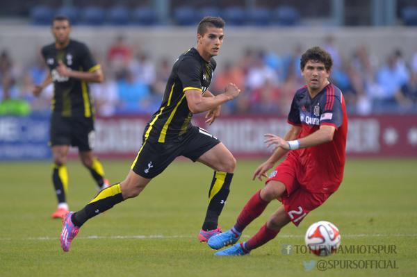 SpursOfficial's tweet photo. Extended match highlights from our #THFCTOUR games, including the 2-0 win at @ChicagoFire - http://t.co/eA2Cdkxva0 http://t.co/myqQ7ON5Es