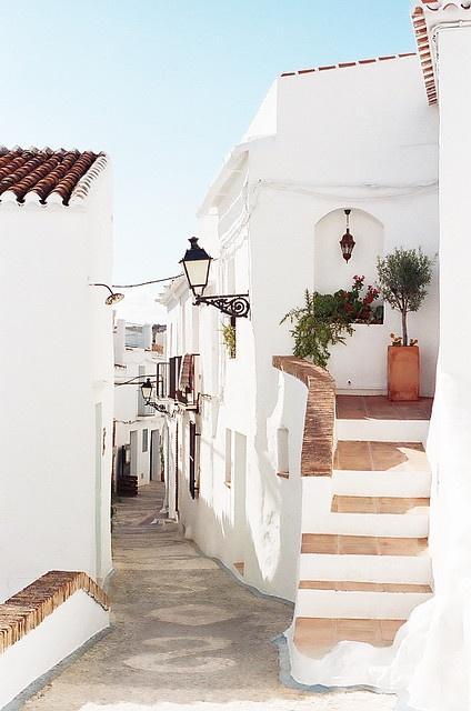 rybotics's tweet photo. Andalusia, Spain http://t.co/EGstzLjKky