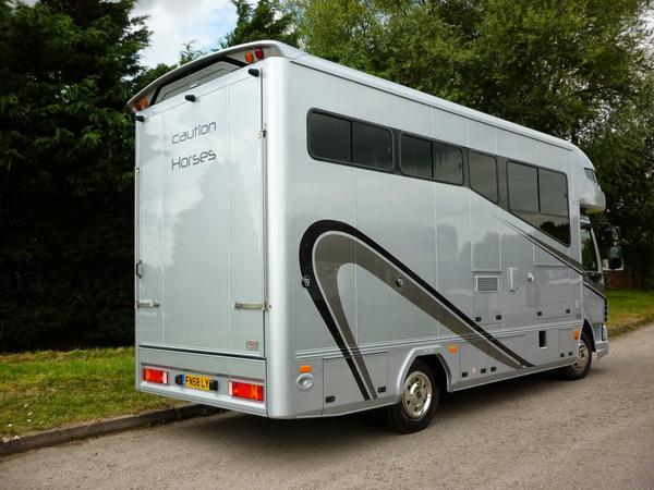 PRB_Horseboxes's tweet photo. @GatcombeHorse here we come. R170 ready to roll. See you there http://t.co/zr8Q7ToU4H