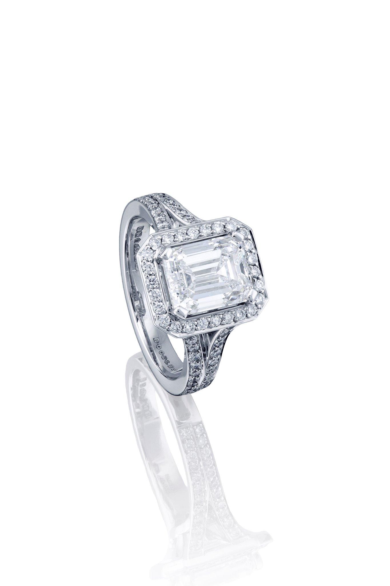 Boodles emerald rings new arrivals