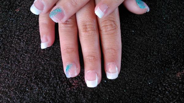tamara_Nateras's tweet photo. Uñas de porcelanas http://t.co/Y54NYKOWYA